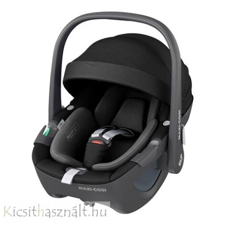 MAXI-COSI Pebble 360, 40-83 cm Essential Black hordozó i-Size